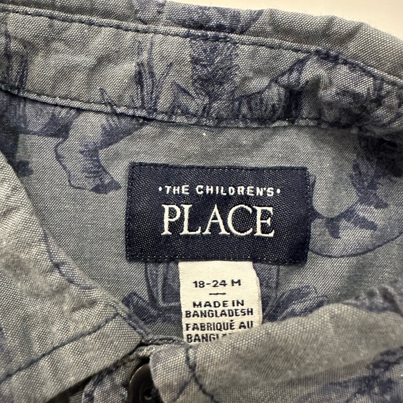 4/20$ Dinosaur Print Baby Toddler Button Down Shirt Size 18-24 months - Picture 3 of 6